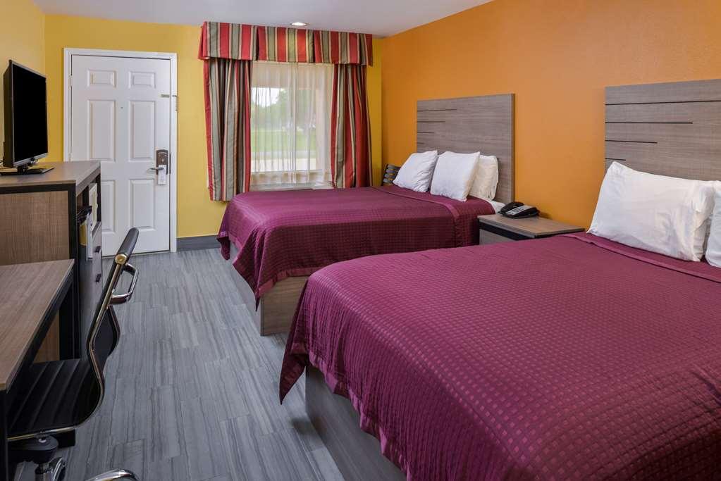 Americas Best Value Inn West Columbia Номер фото