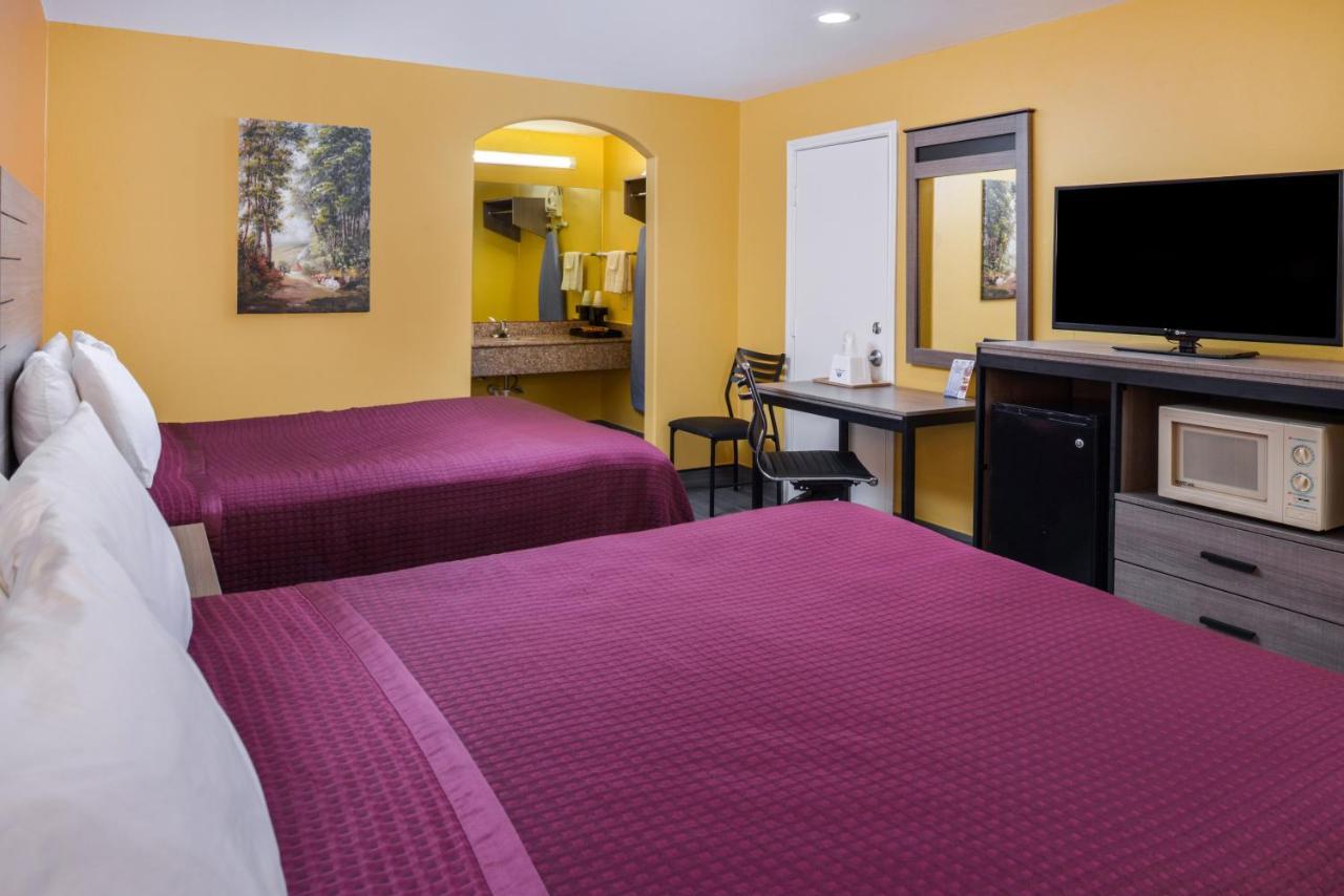Americas Best Value Inn West Columbia Экстерьер фото